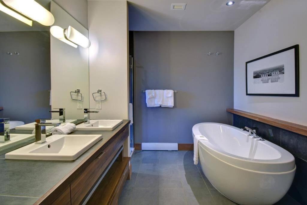 Deluxe Suite-Sur-Lac Superieur - Tremblant Versant Nord Buitenkant foto