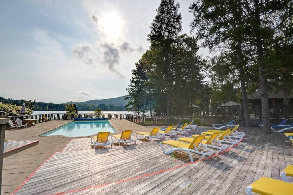 Deluxe Suite-Sur-Lac Superieur - Tremblant Versant Nord Buitenkant foto